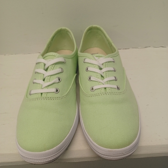 Keds - Women's Size US 7 Patina Li.e Green Low Cut Sneaker Shoe - Picture 8 of 12